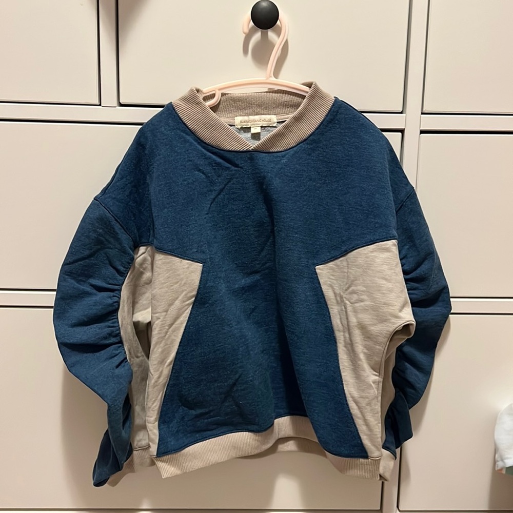 Blara organic house sweatshirt